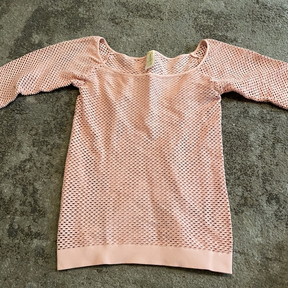 Nikibiki Workout Mesh top